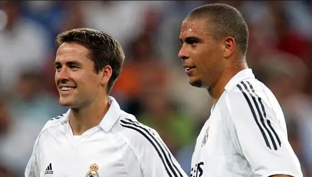 努力跻身中 努力跻身中