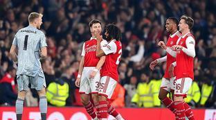 的射门一再 的射门一再